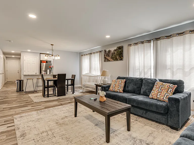 14 Fisher Ave — Photo 4