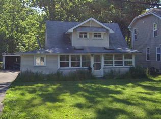 295 E 238th St, Euclid, OH 44123