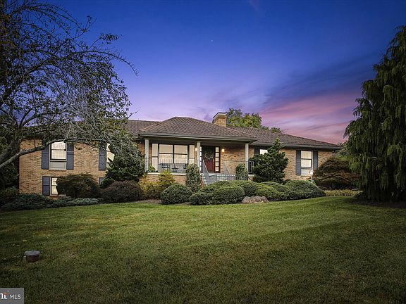 2nd image of 12624 Wycklow Dr