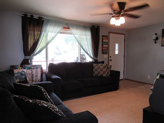 5th image of 107 Monk Ct