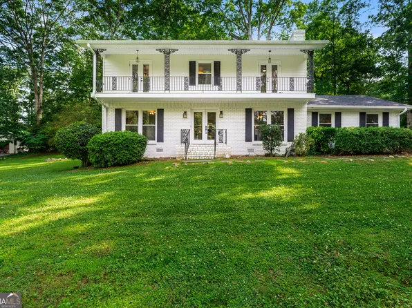 5290 River Mill Cir, Marietta, GA 30068