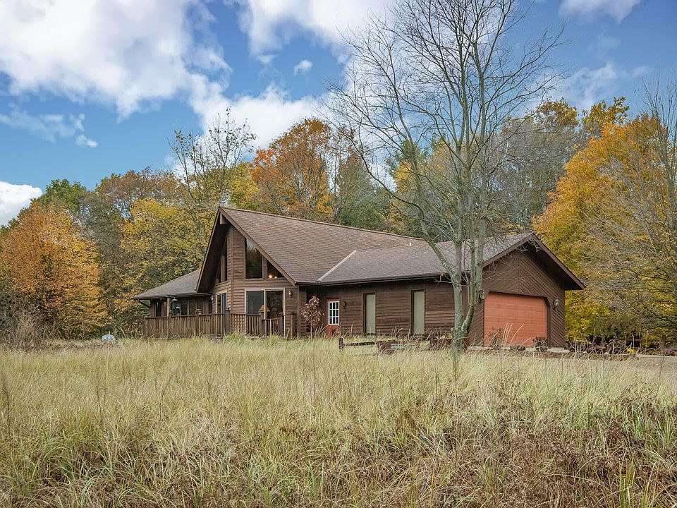 1st image of 5270 Sand Dr