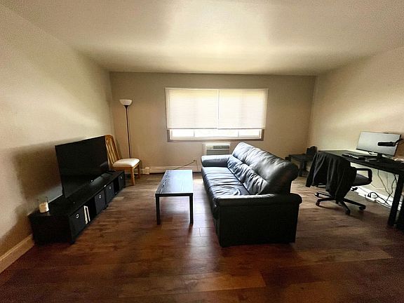 3rd image of N114W15518 Sylvan Cir #17