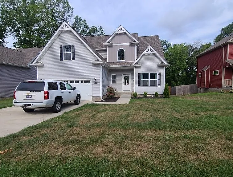 1308 Sussex Dr — Photo 1