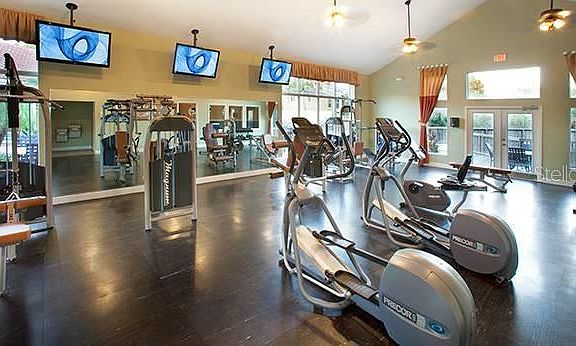 4th image of 10524 Waterview Ct #10524