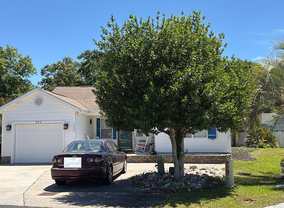 1st image of 932 Woodberry Pl
