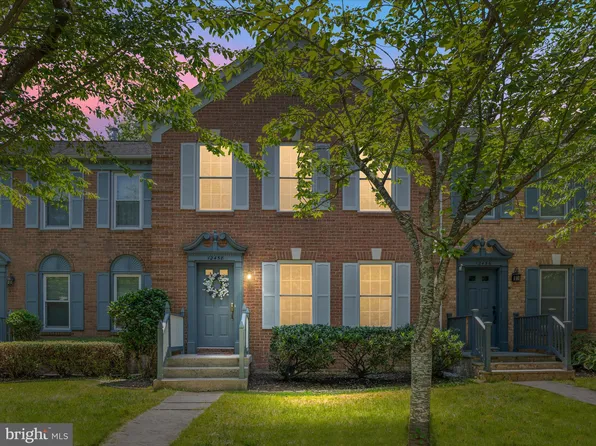 12458 Sweet Leaf Ter, Fairfax, VA 22033