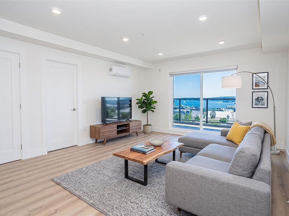 1st image of 45 Haliburton St #503