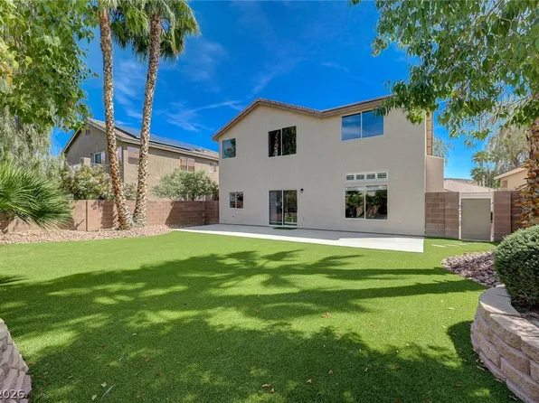 2558 Williamsburg St, Henderson, NV 89052