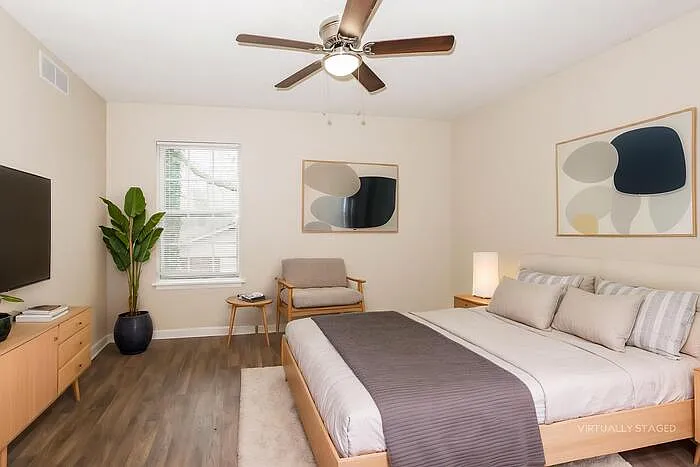 1684 Regency Pl — Photo 12