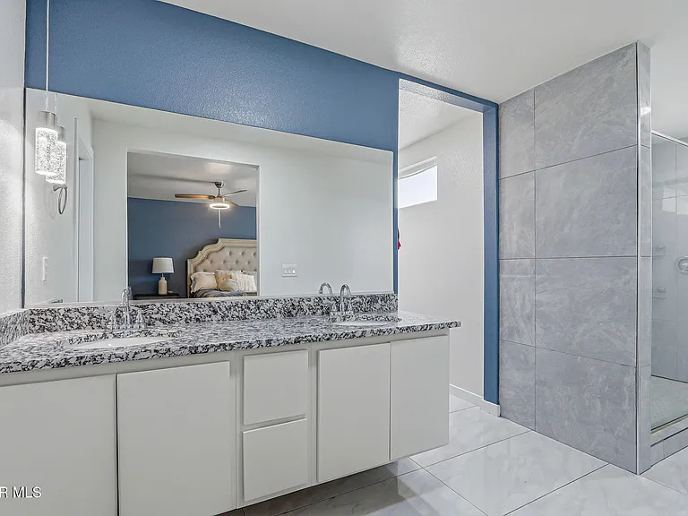 12044 Hidden Garden Pl — Photo 35
