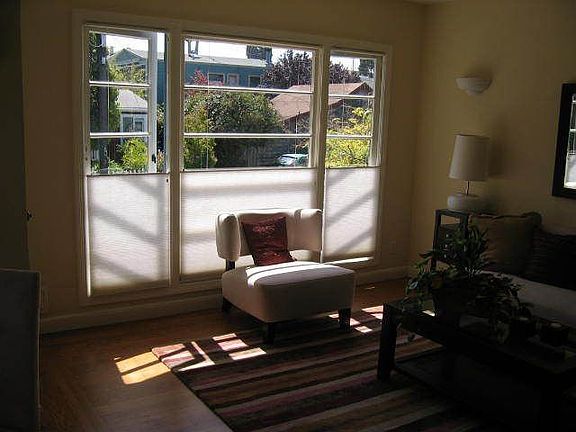 Living Room/street trees