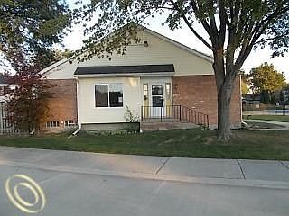 5th image of 37292 Charter Oaks Blvd