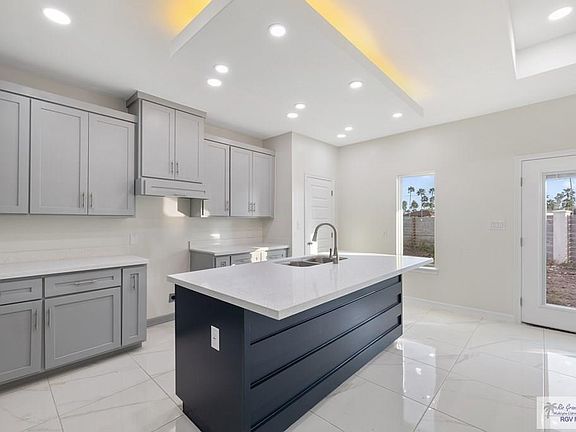 5th image of 4500 River Rock Cir