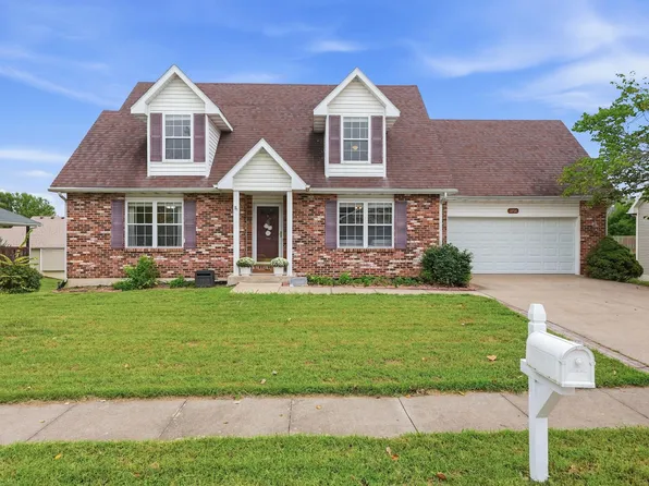 3708 Triple Crown Dr, Columbia, MO 65202