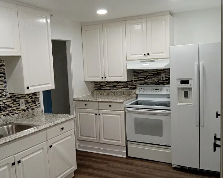 1311 Alma Ave — Photo 3