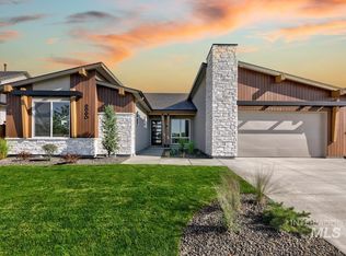 6990 Saddle Bred Way, Star, ID 83669