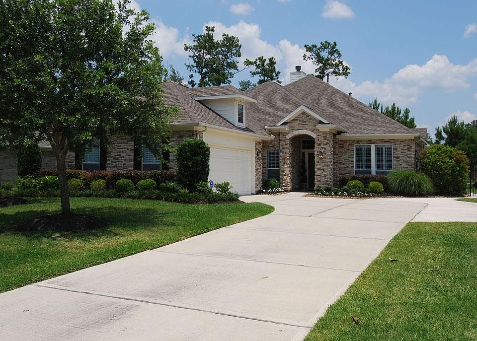 1st image of 24517 Pomeroy Grove Dr
