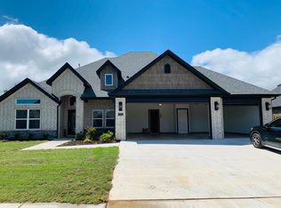 1720 Ella Pl, Centerton, AR 72719