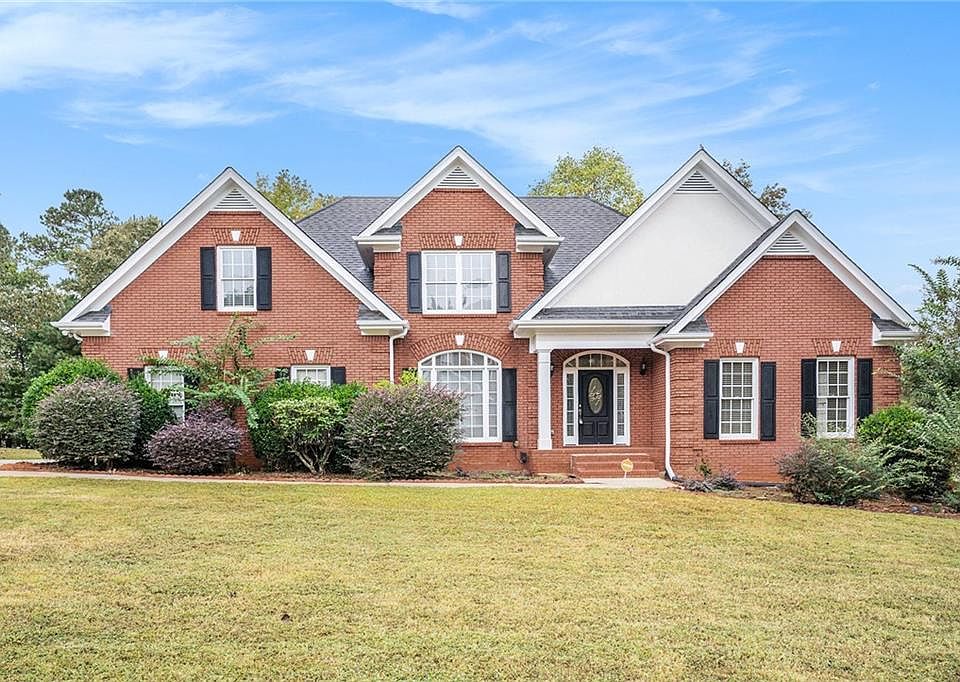 1st image of 3095 Brombley Dr SE
