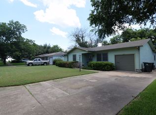 1914 S 41st St, Temple, TX 76504