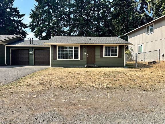 2nd image of 17402-17404 8th Avenue Ct E #17402