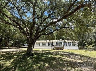 7250 Leonard Barnes Rd, Holt, FL 32564