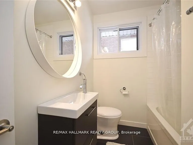 1415 Maxime St — Photo 6