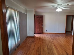512 Harriett Dr, Burkburnett, TX 76354