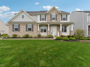 36232 W Shore Pkwy, North Ridgeville, OH 44039
