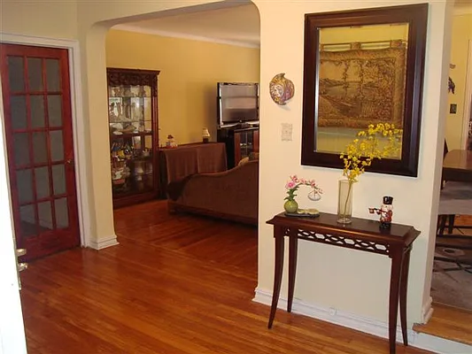 Sold by Benjamin Realty Since 1980 | media 40