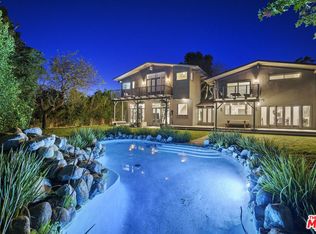 6738 Fernhill Dr, Malibu, CA 90265