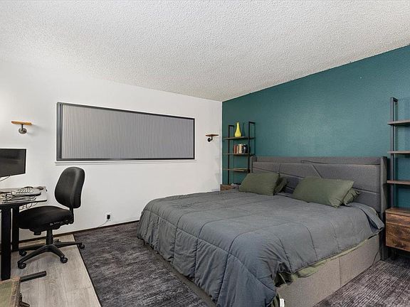 4th image of 4743 River College Dr