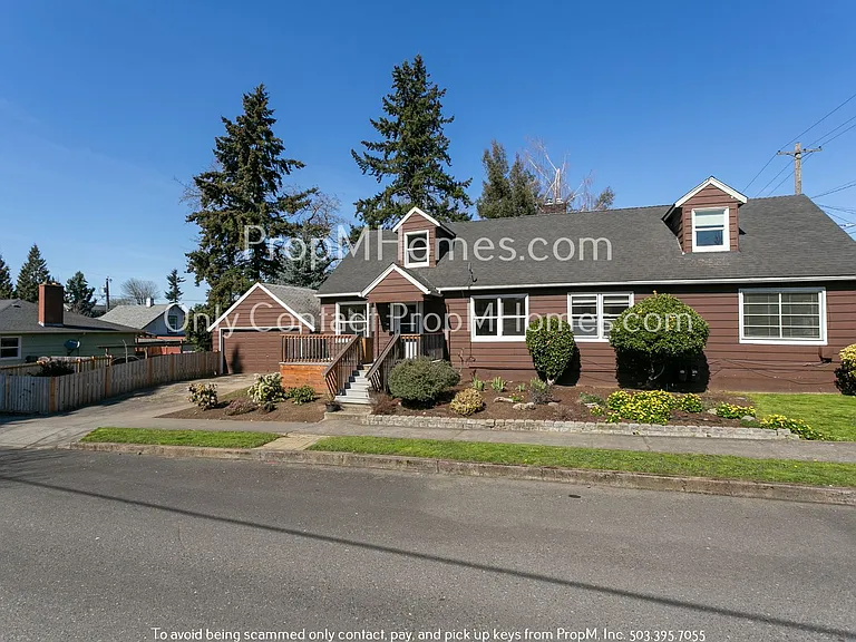 5127 SE Tibbetts St — Photo 20