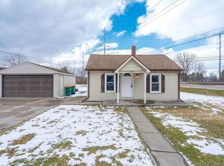 68955 Howard St, Richmond, MI 48062