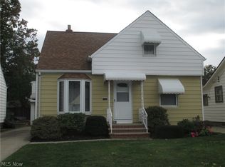 29926 Halifax St, Wickliffe, OH 44092