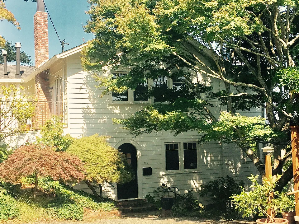 136 Spencer Ave