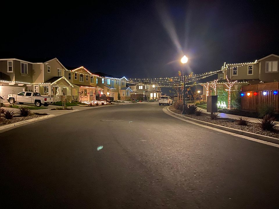 This is the Neighborhood, can you feel the Spirit?