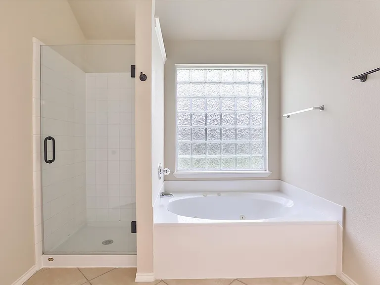 26738 Abbey Springs Ln — Photo 19