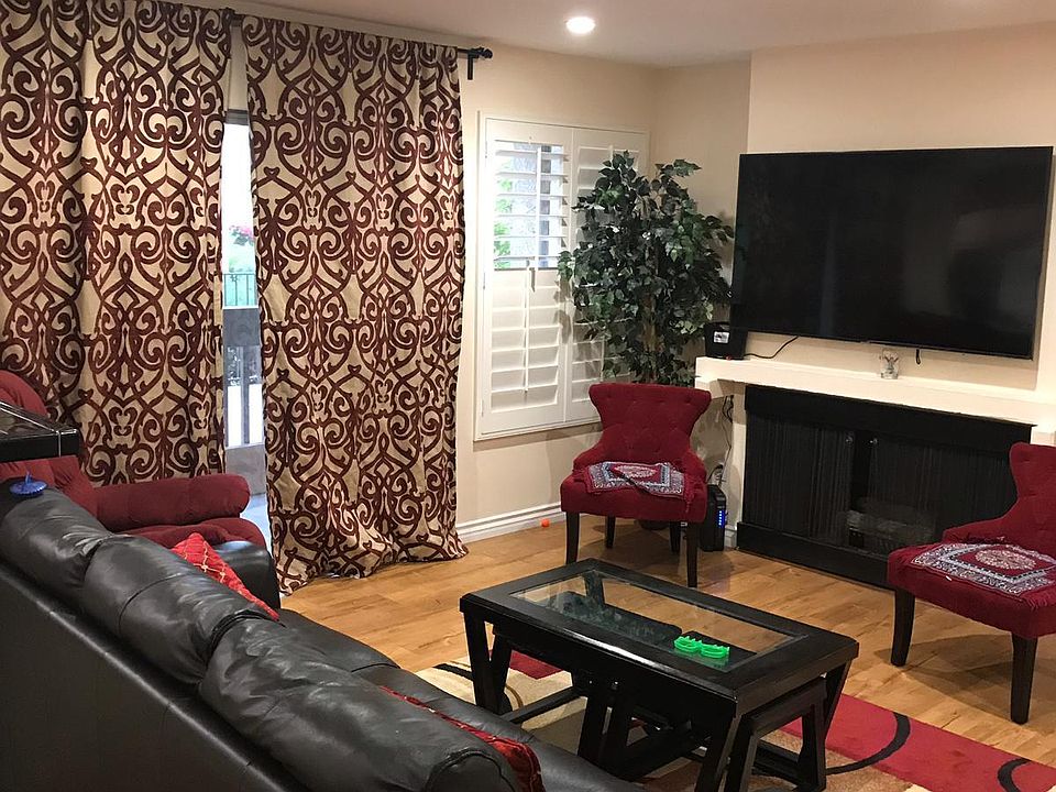 1st image of 8101 Summertime Ln