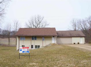 8370 Moscow Rd, Jerome, MI 49249