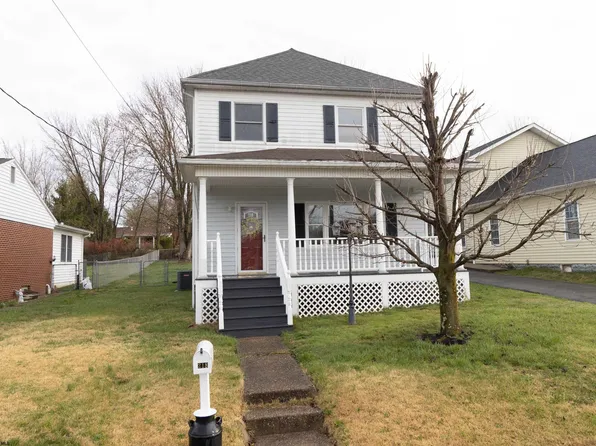218 Cherry St, Bridgeport, WV 26330