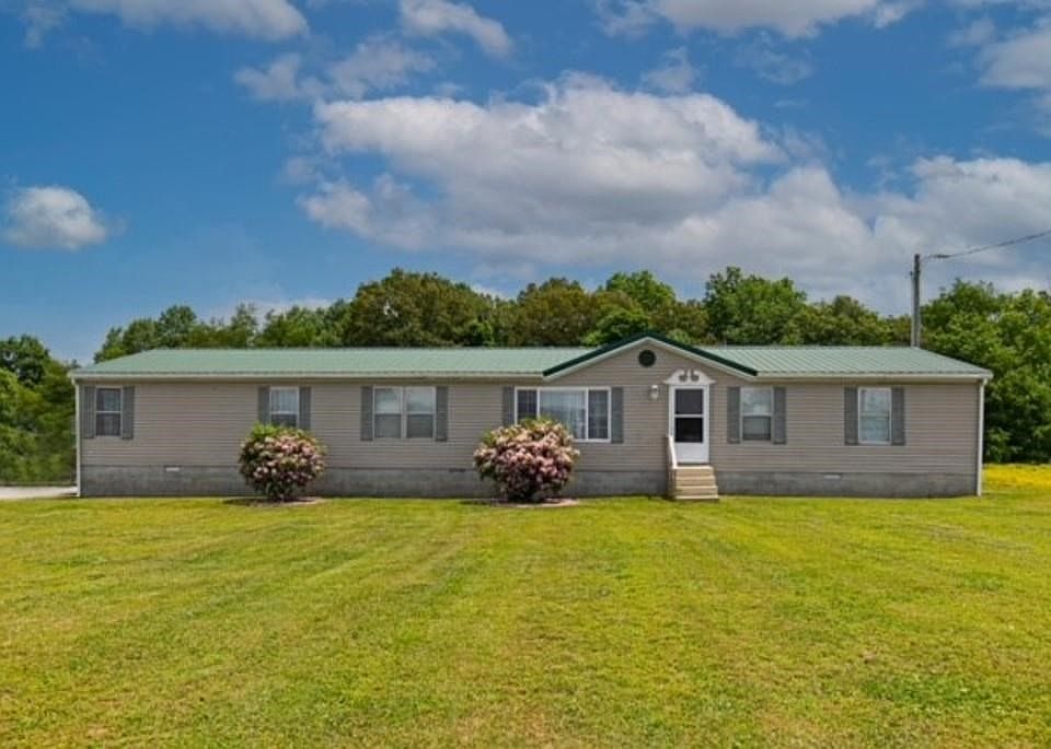 1st image of 292 Glover Hills Ln