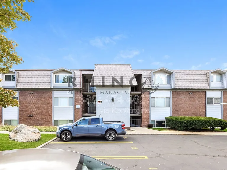 1767 Willowbrook Dr — Photo 25