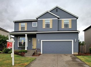 2548 Edgewater Dr, Woodburn, OR 97071