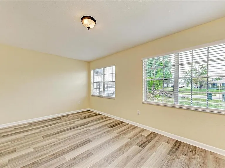 7120 Elyton Dr — Photo 12