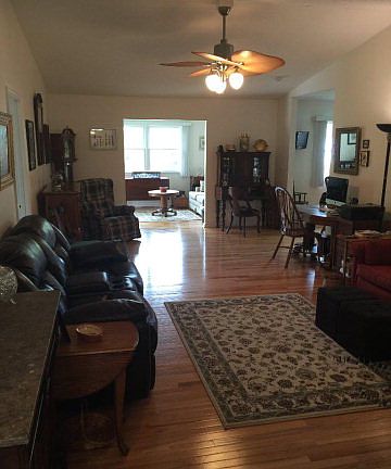 5th image of 303 Woodcrest Dr