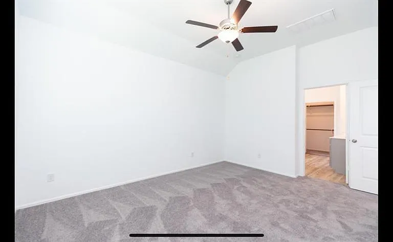 19044 Pinewood Grove Trl — Photo 10