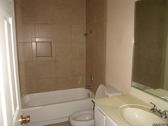 5th image of 2521 McCulloch Blvd N APT 2