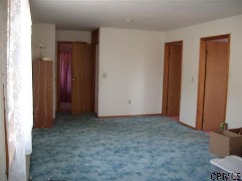 5th image of 22373 NY 22